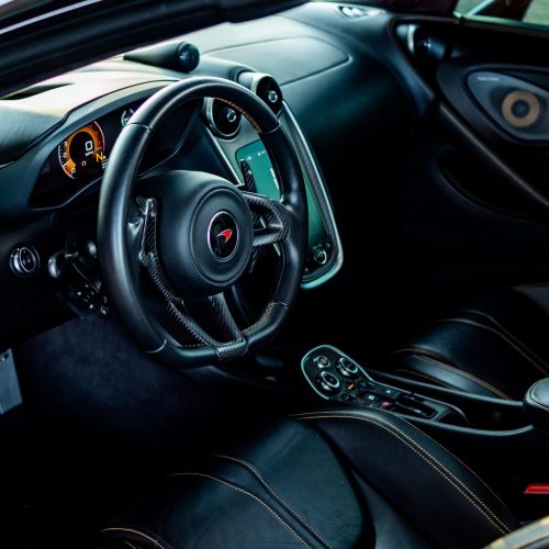 McLaren 570S interior rental